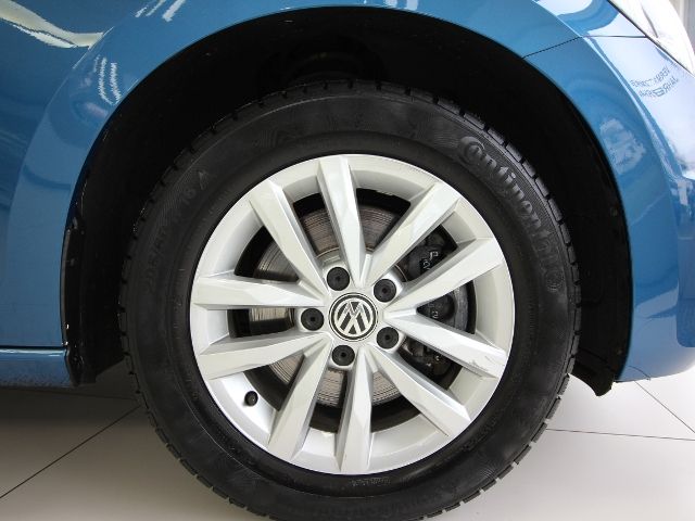 Volkswagen Touran 1.6 TDI DSG Comfortline Business App Con.