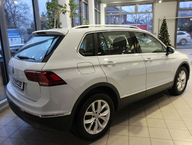 Volkswagen Tiguan 2.0 TSI DSG 4Motion Navi Active Info