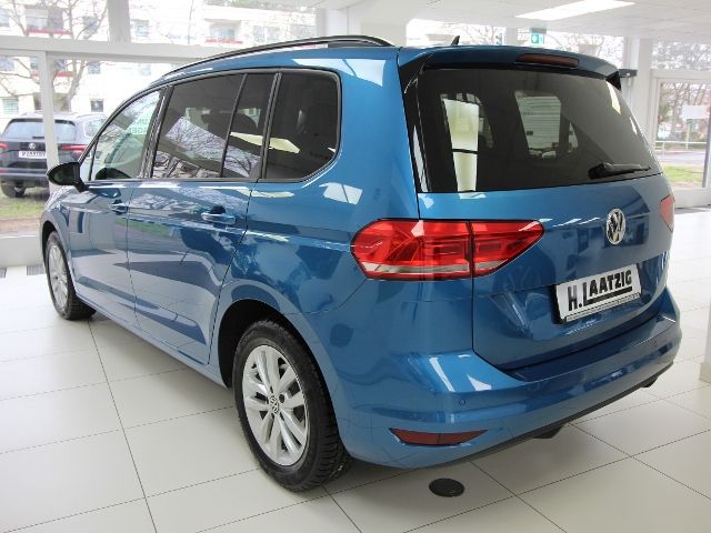 Volkswagen Touran 1.6 TDI DSG Comfortline Business App Con.