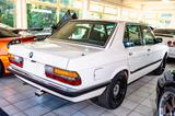 BMW 5/1 535I M88/S38 H ZULASSUNG OLDTIMER M5 - BMW M5 mit Benzin-Antrieb: Limousine, 3.8