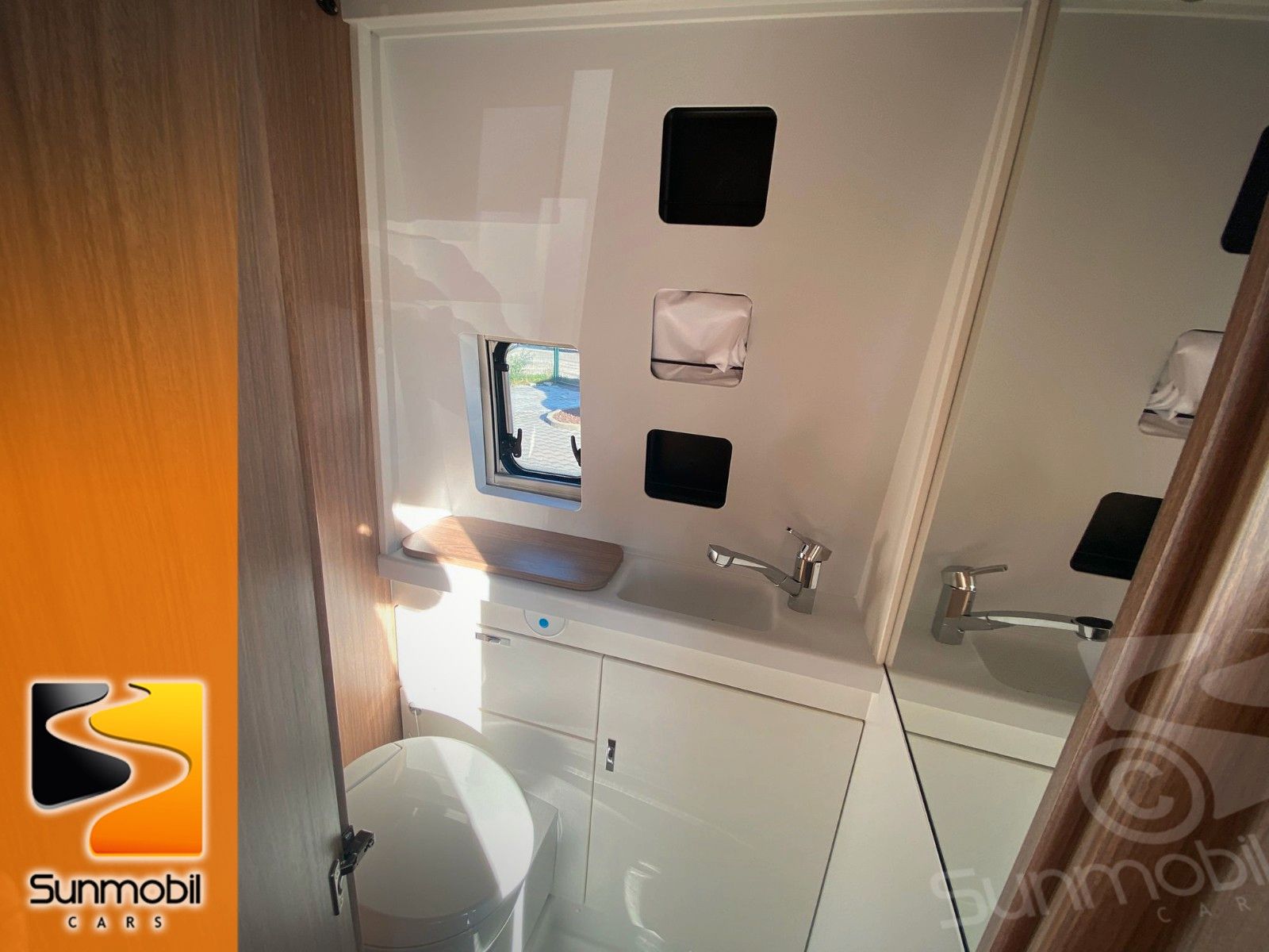 Fahrzeugabbildung Weinsberg CaraBus 600 MQ Edition Fire Automatik