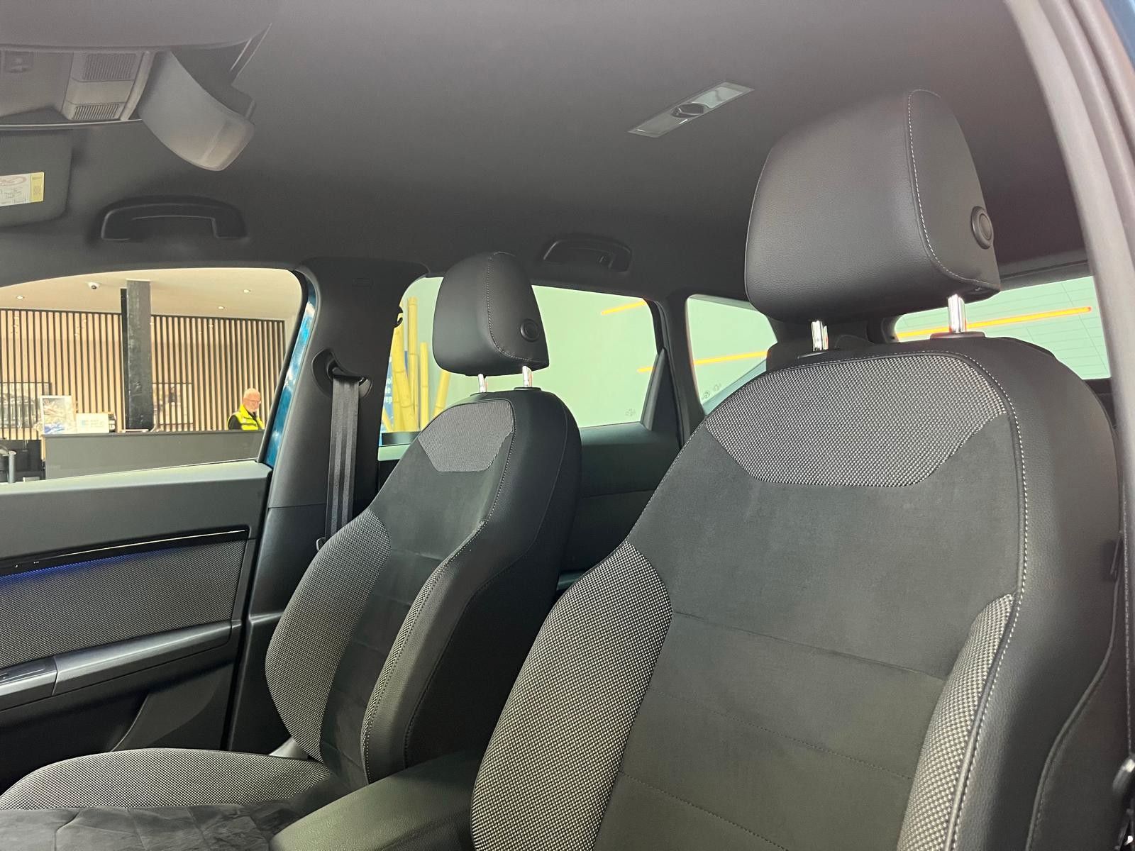 Fahrzeugabbildung SEAT Ateca 1.5 TSI DSG Xcellence*1.Hand*AHK*360°*App*