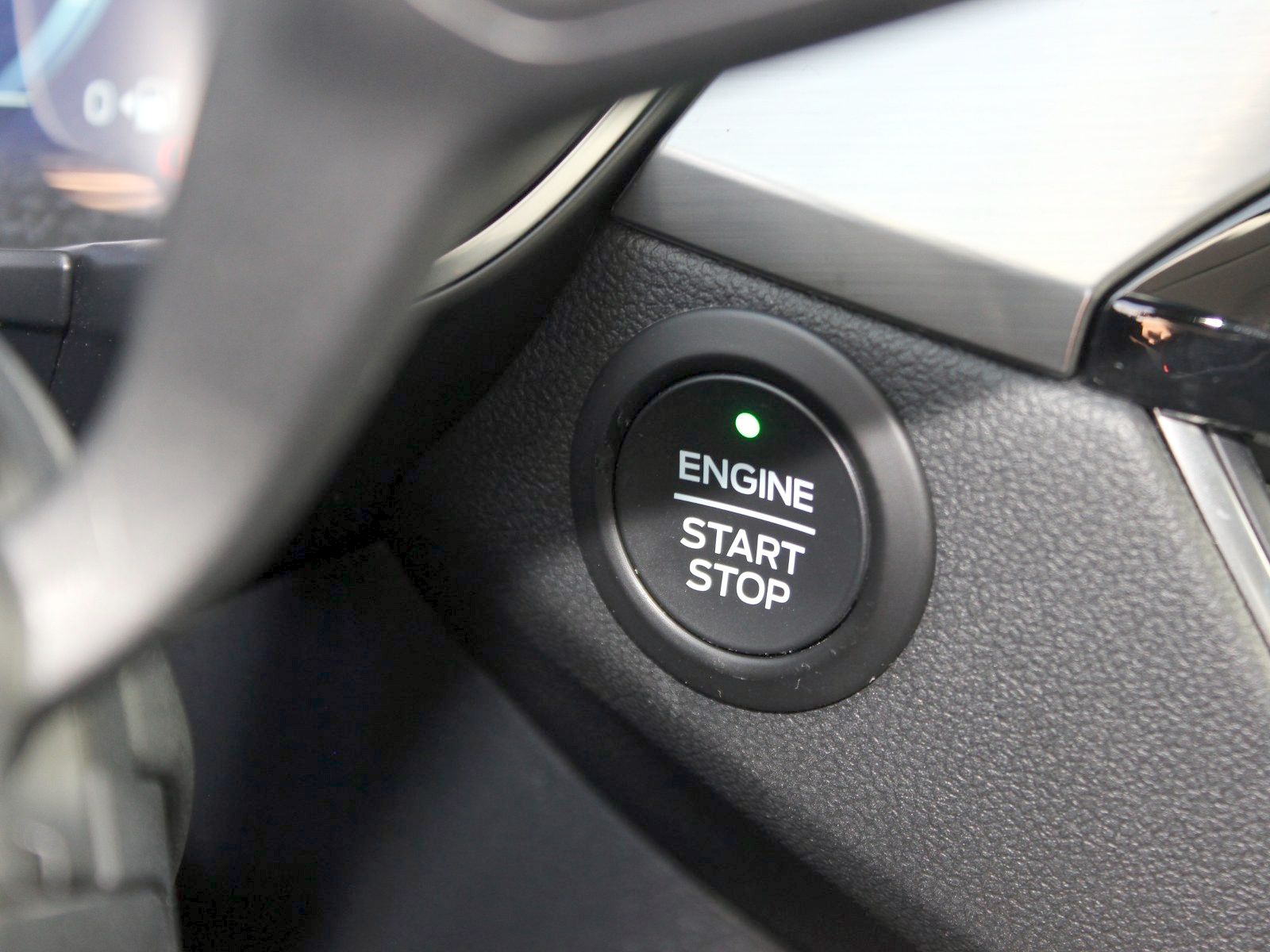 Fahrzeugabbildung Ford Kuga Plug-In Hybrid Titanium 2,5 Duratec