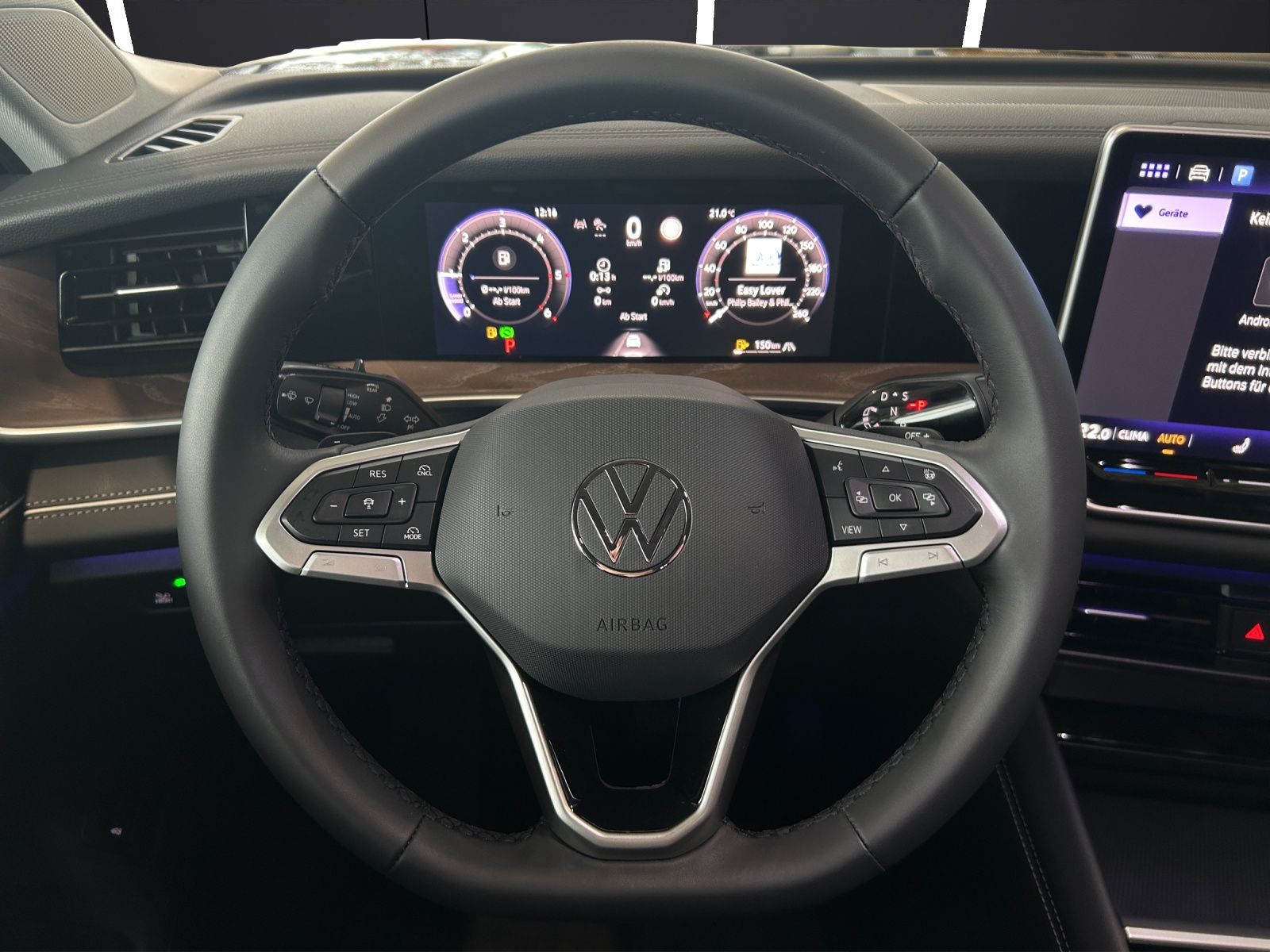Fahrzeugabbildung Volkswagen Tayron TDI Elegance DSG LED+ AHZV RFK
