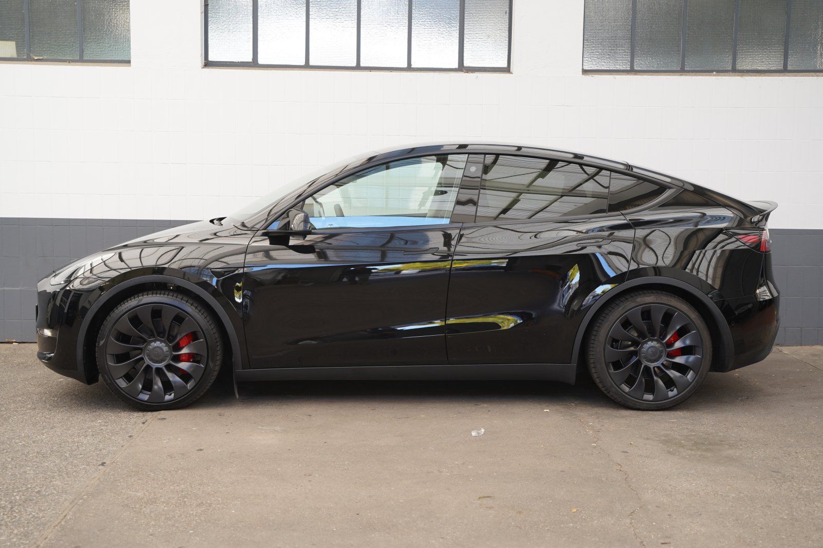 Tesla Model Y Performance *AHK*1.Hand* imagem 3