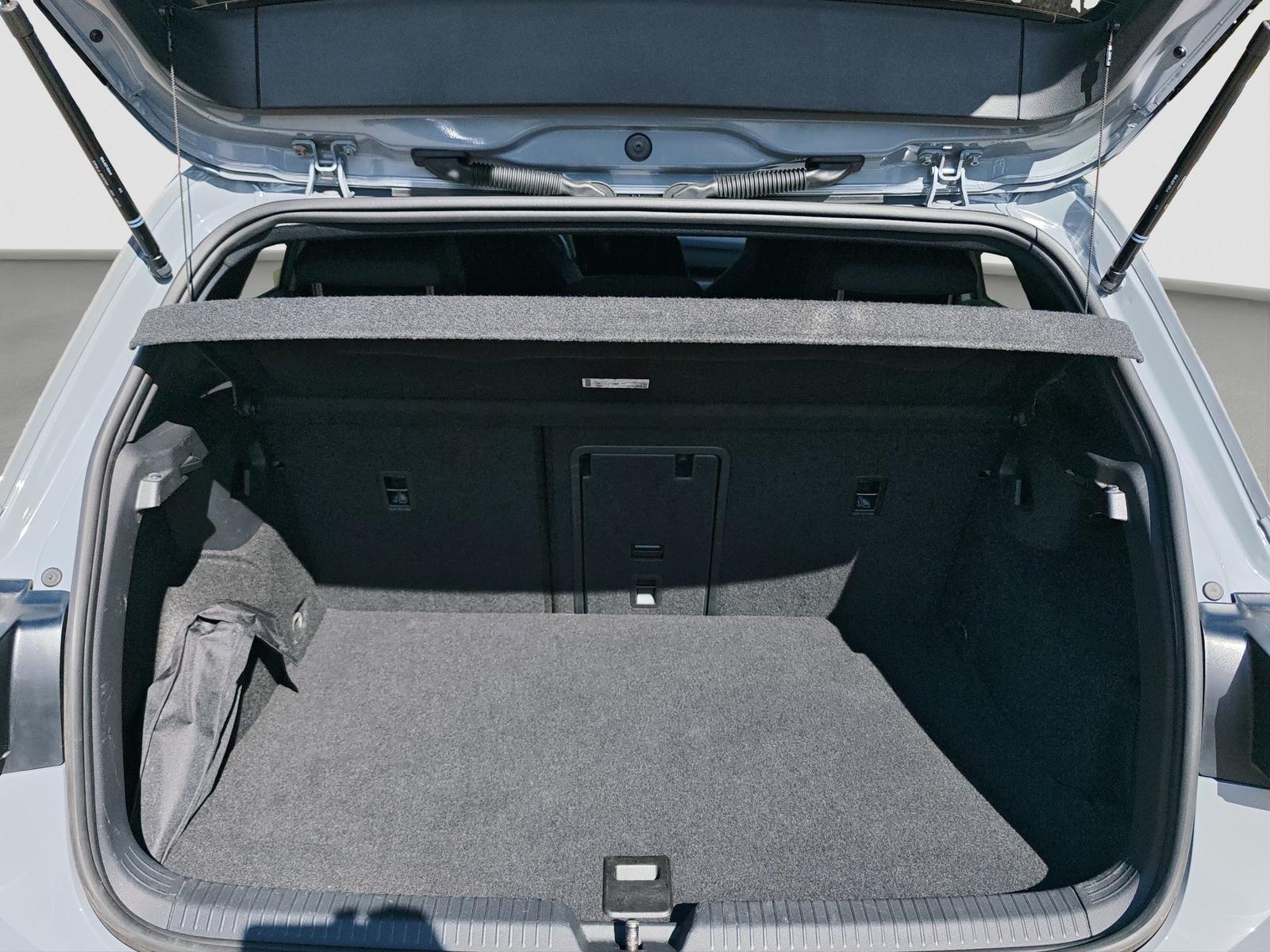 Volkswagen Golf VIII GTE 1.4 eHybrid MATRIX Virtual Navi AC, миниатюра 14