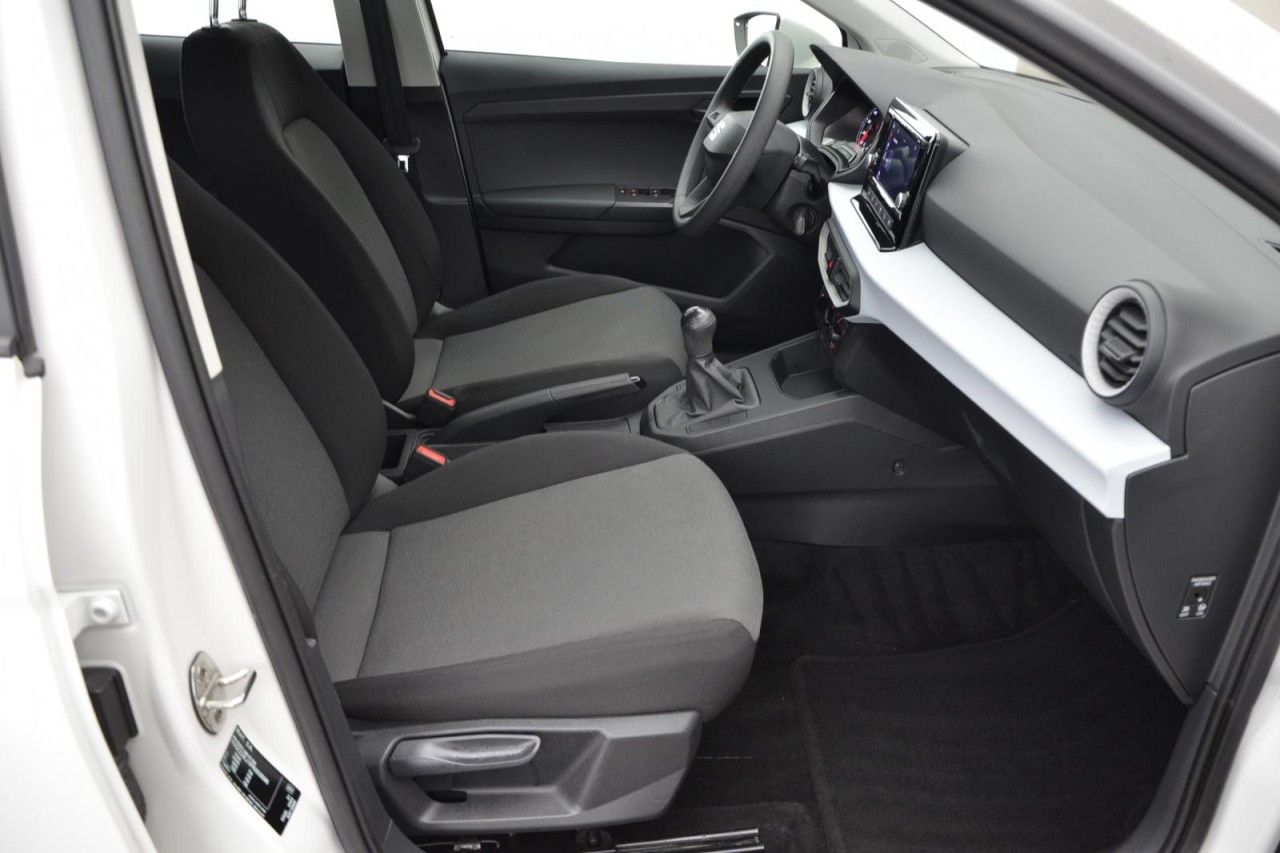 Fahrzeugabbildung SEAT Ibiza Reference 1.0l 59kW 5-Gang LED SHZ Klima