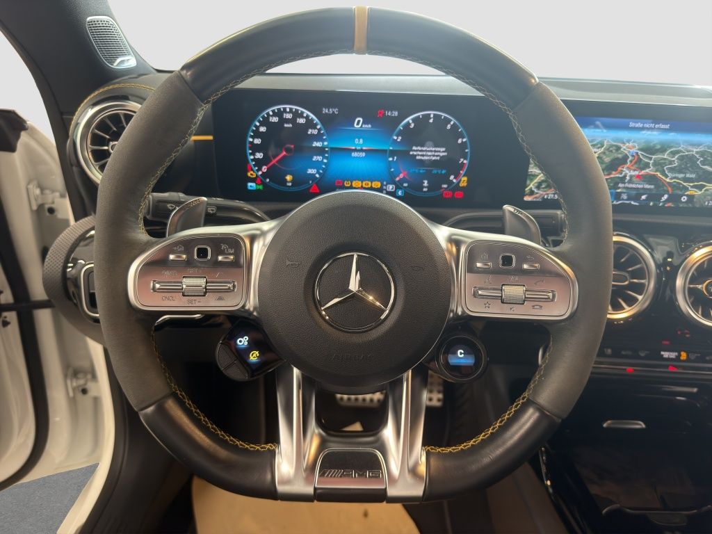 Fahrzeugabbildung Mercedes-Benz AMG CLA 45 S 4MATIC+ Shooting Brake Navi*Pano*SD