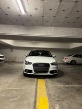 Audi A1 1.4 TFSI S tronic Attraction Sportback At... - Audi A1 aus 2012: Sportback