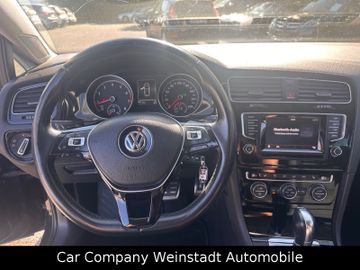 Volkswagen Golf - 8