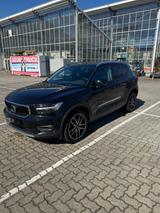 Volvo XC40 B4 AWD Momentum Pro Geartronic Momentum Pro - Volvo XC40 in Hamburg