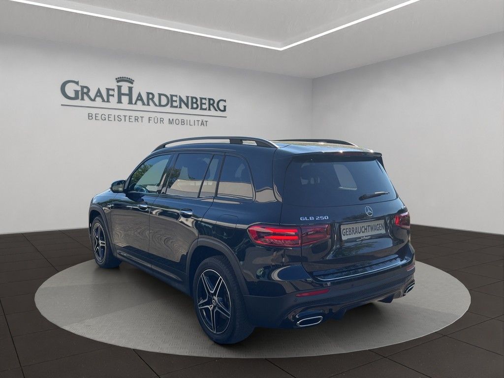 Mercedes-Benz GLB 250 4Matic AMG Premium 7 Sitzer-Pano-Night foto 4