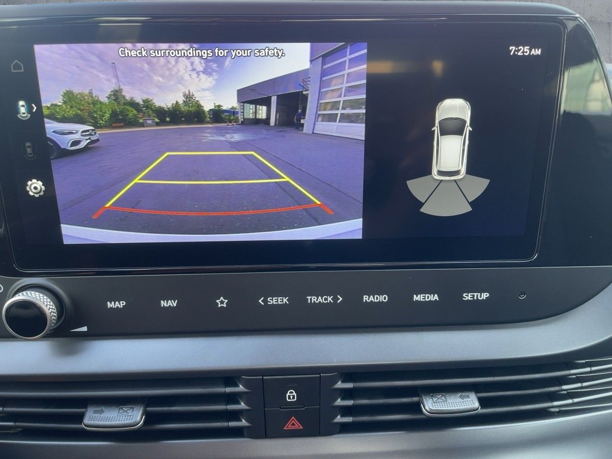Fahrzeugabbildung Hyundai i20 SELECT CARPLAY*KAMERA*PDC*DAB*BLUETOOTH