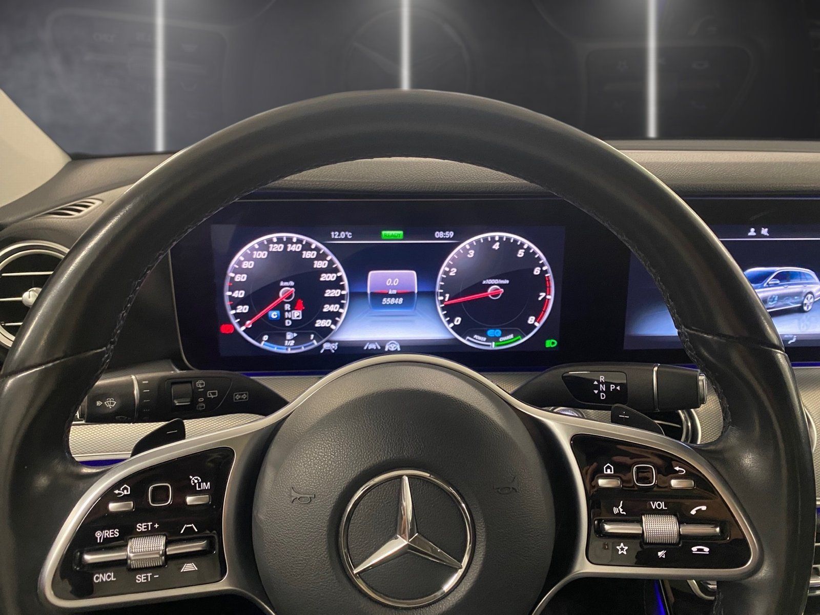 Fahrzeugabbildung Mercedes-Benz E 300 T Avant*Distro*Totwink*Multibeam*Comand*