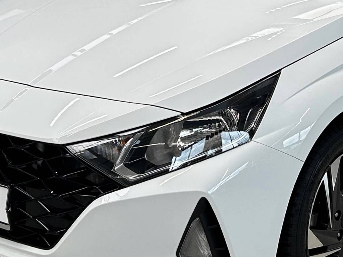 Fahrzeugabbildung Hyundai i20 1.0 T-Gdi (101 PS) 48V Intro Edition