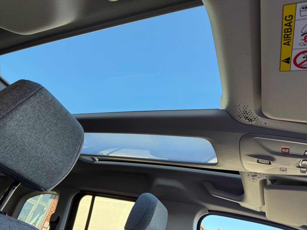 Fahrzeugabbildung Citroën Berlingo M BlueHDi 130 EAT8 MAX