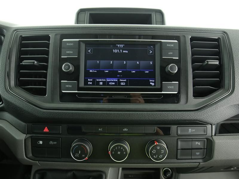 Crafter 35 2.0 TDI Kasten  mittellang Hochdach 6