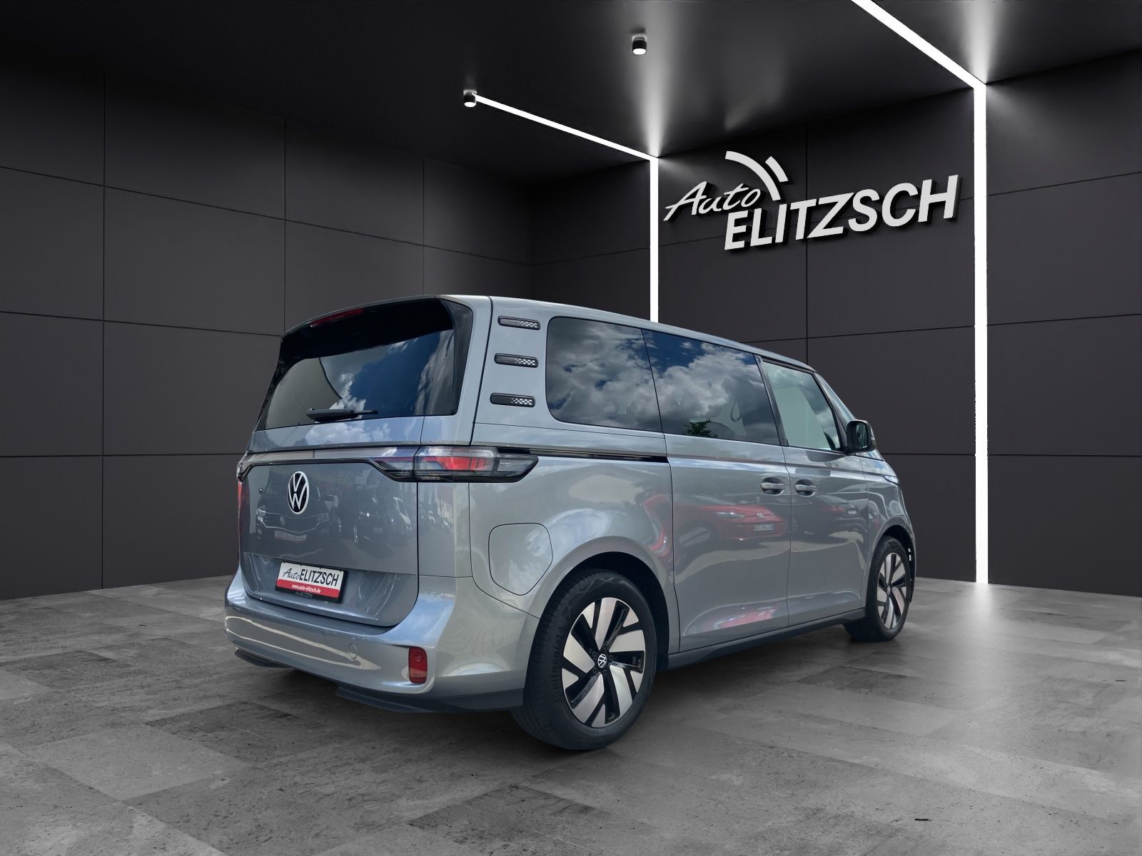 Fahrzeugabbildung Volkswagen ID.Buzz Pro Matrix AHK Navi ACC