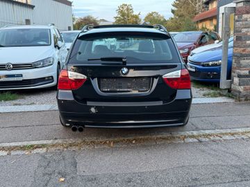 BMW 325 - 8
