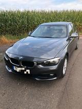 BMW 318i, AHK , Motor vor 6000 Kilometer überholt - BMW 318 von privat