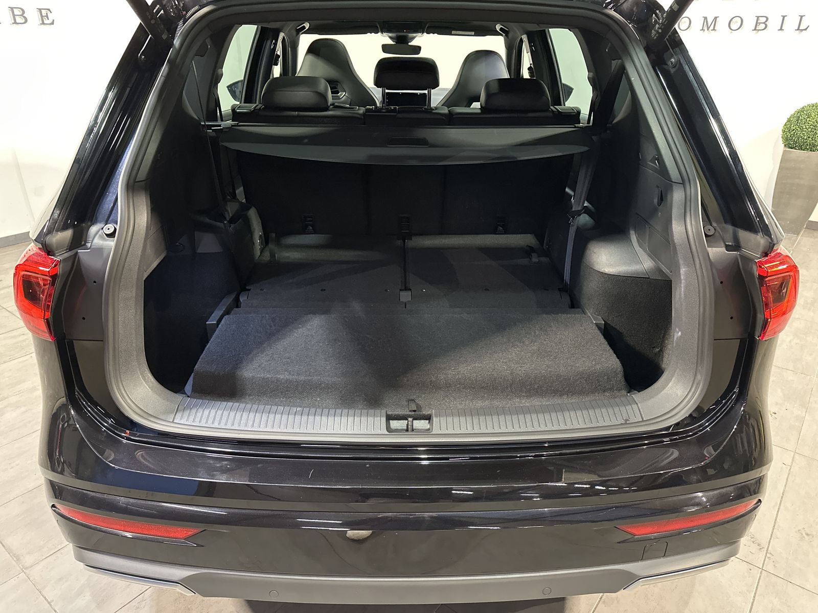 Fahrzeugabbildung SEAT Tarraco 2.0 TDI FR 7-Sitzer NAV+LED+PANO+VC+19ZO