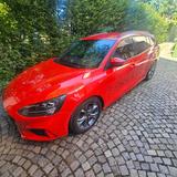 Ford Focus Turnier 2.0EcoBlue Aut. ST-Line *LED *RFK - Ford Focus Turnier mit Diesel-Antrieb