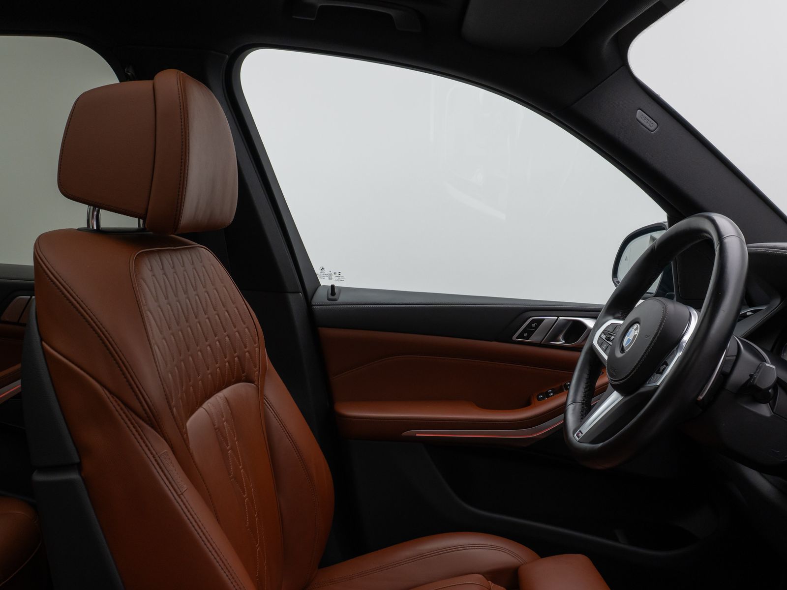 Fahrzeugabbildung BMW X5 xD30d M Sport Panorama Kamera Laser HUD HiFi