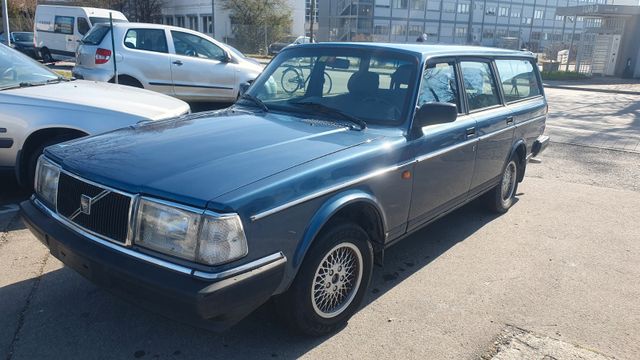 Volvo 240/245  2.3 Kombi   "orig. 219' km"