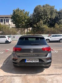 Volkswagen T-Roc - 4