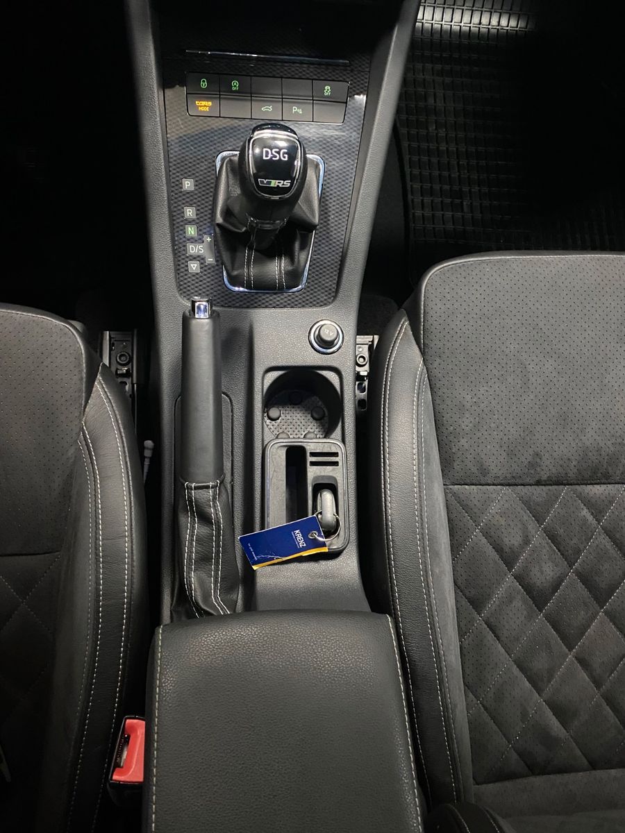 Fahrzeugabbildung SKODA Octavia 2.0 TSI DSG RS Combi+PANORAMA+19"+NAVI++