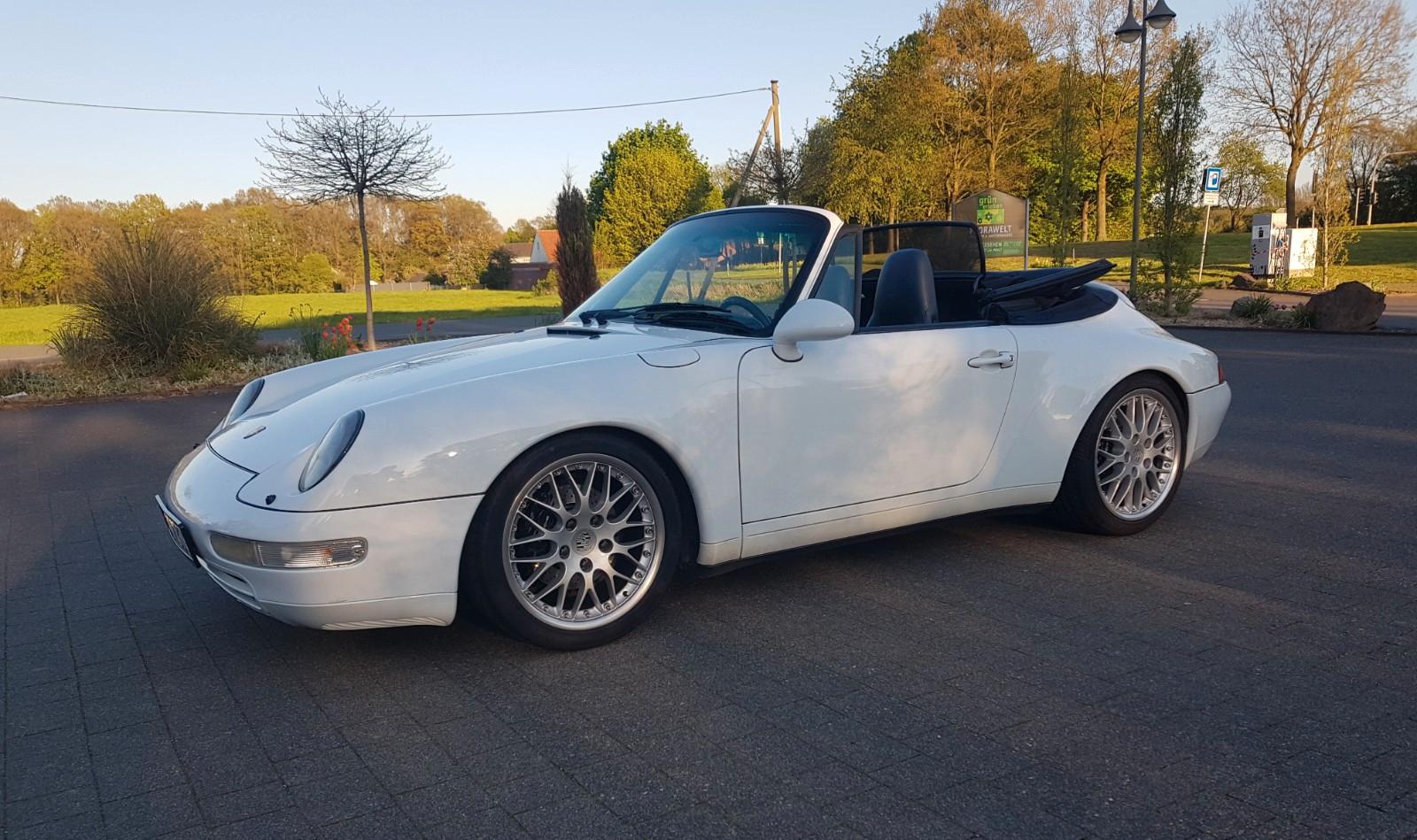 Porsche 993 Carrera Cabriolet 