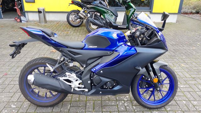 Yamaha YZF R 125  neues Modell!!