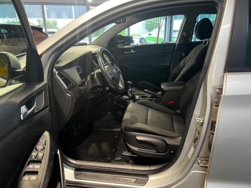 Bild 9 Hyundai Tucson blue Classic 2WD - RFK | Navi | SHZ