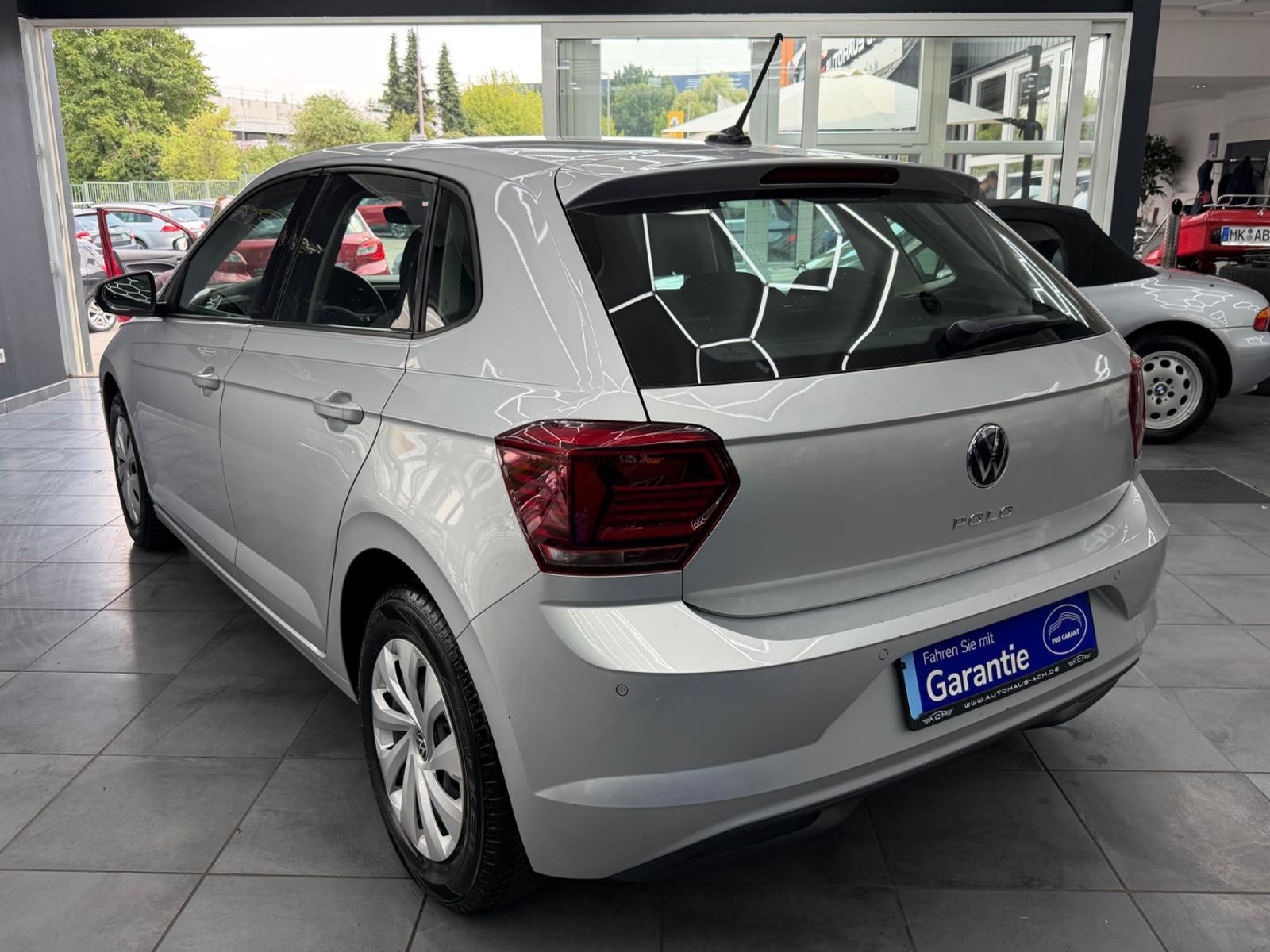 Volkswagen Polo VI DSG *Navi *Kamera *PDC *MFL *Licht&Sicht