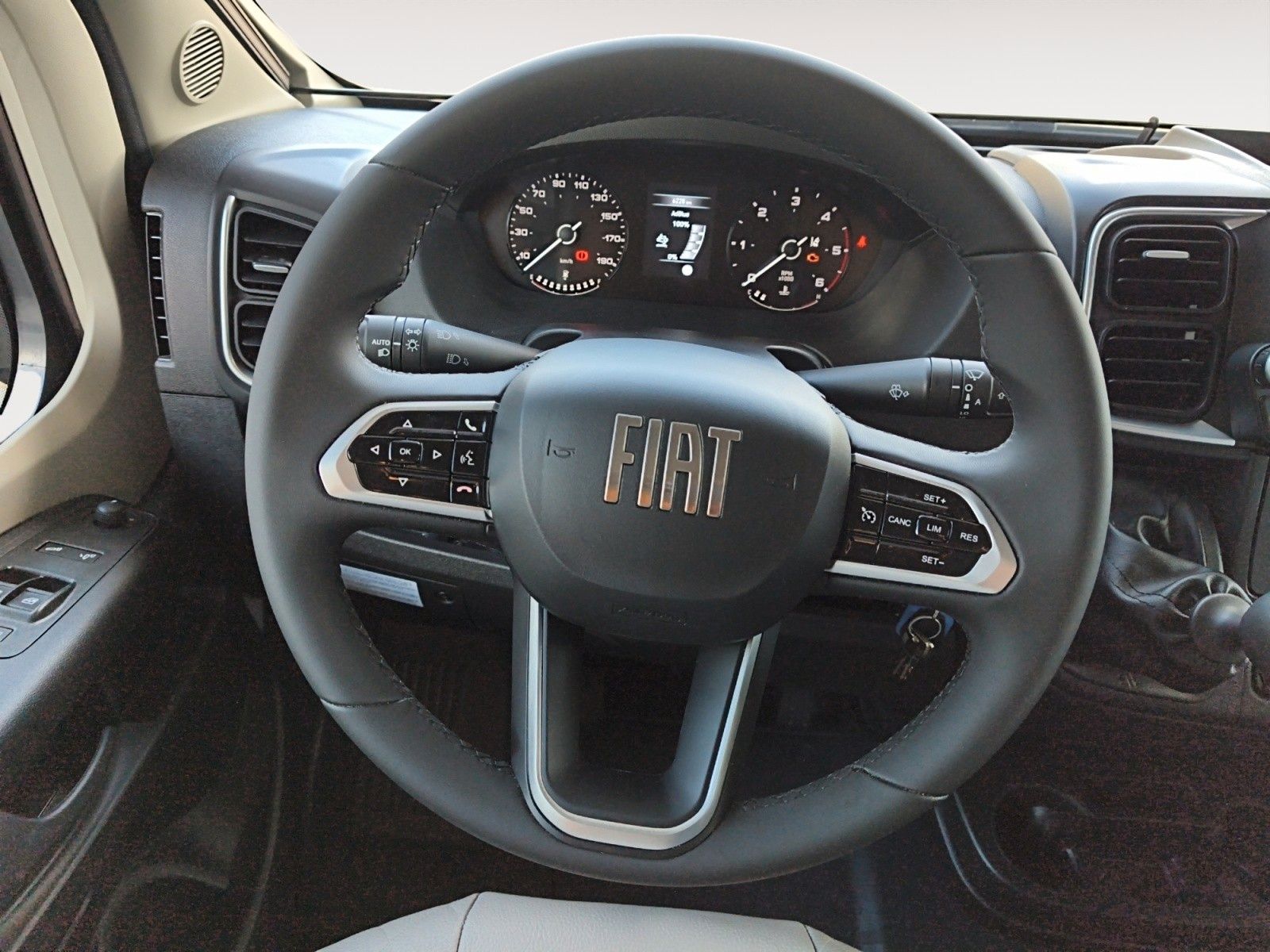 Fahrzeugabbildung Weinsberg CaraBus GREY 600 MQH EDITION [FIRE] *Lithium*Nav