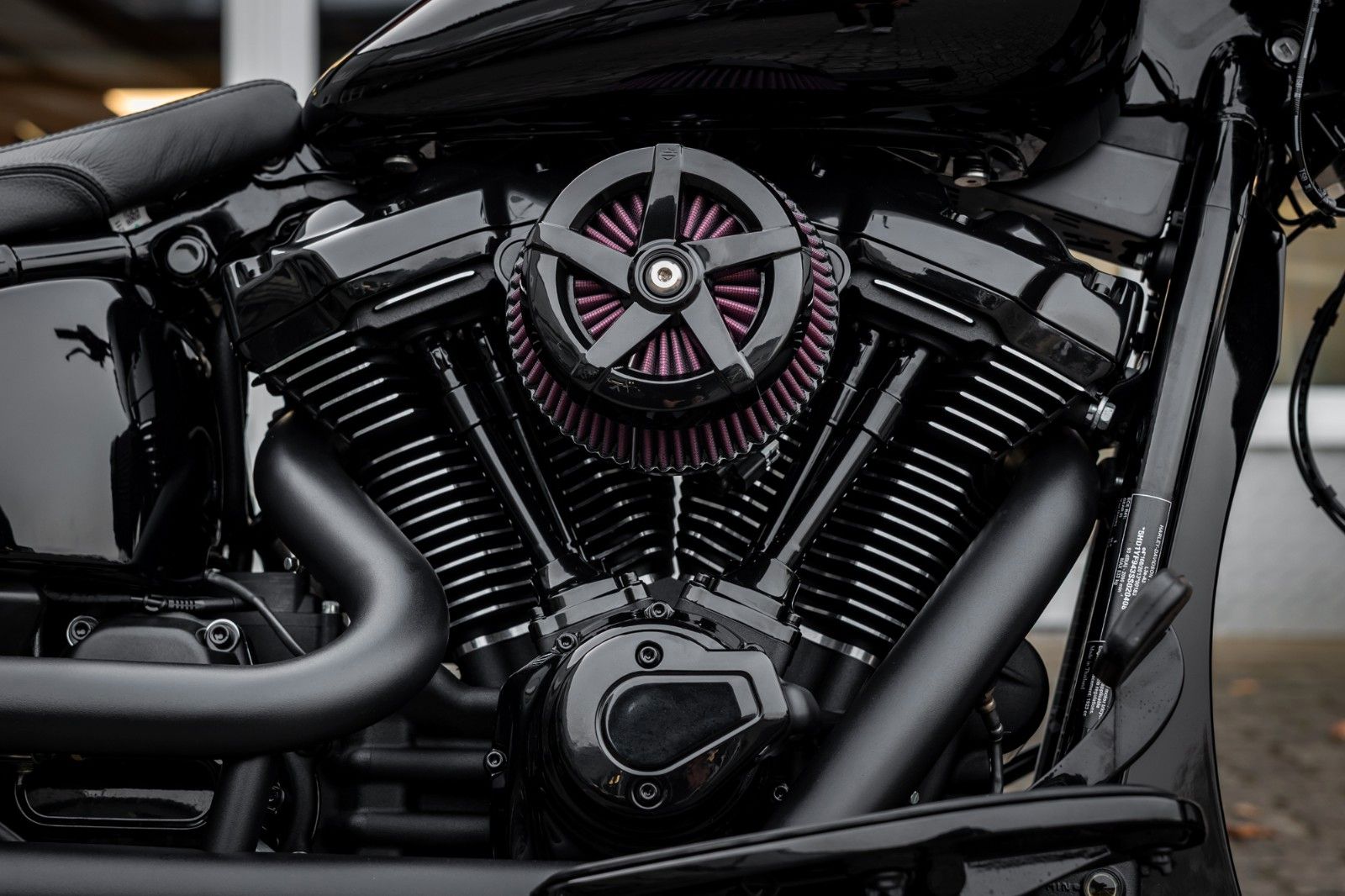 Fahrzeugabbildung Harley-Davidson DARK BOY FLFBS BLACK 117 MY25-H-D Kiel Custom