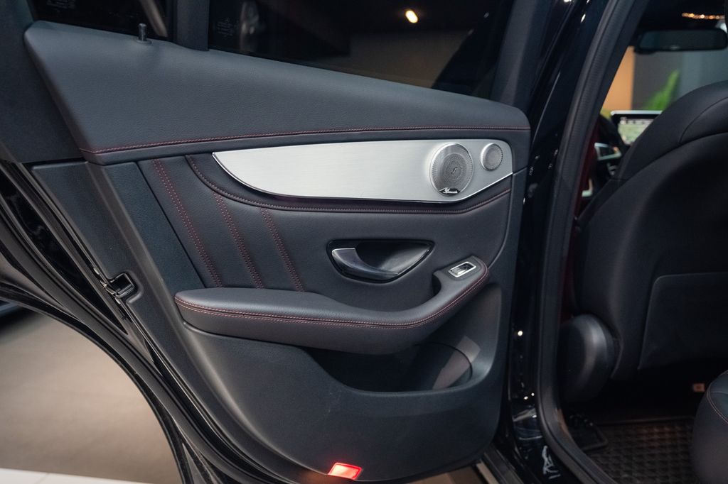 MERCEDES-BENZ GLC 43 AMG*PANO*AHK*BURM*ACC*MEMORY*Keyless* MERCEDES-BENZ GLC 43 AMG*PANO*AHK*BURM*ACC*MEMORY*Keyless*