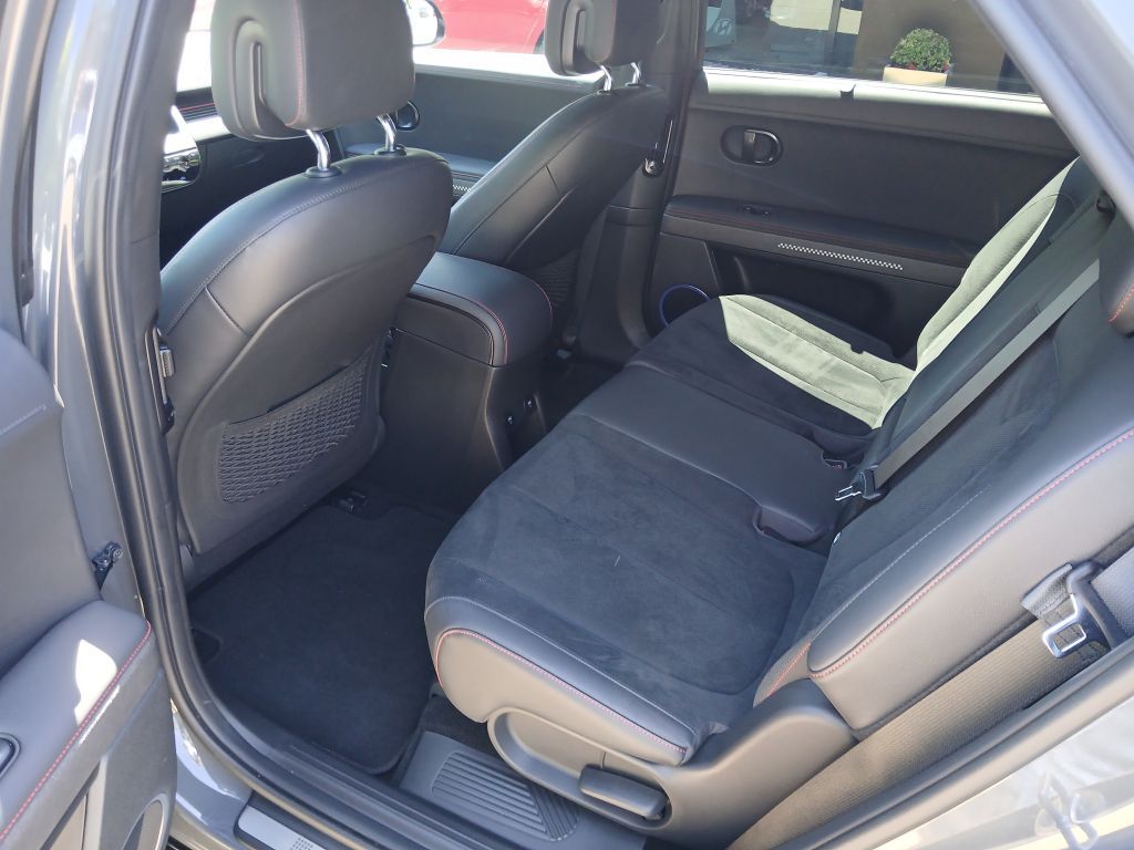 Hyundai IONIQ 5 – Bild 12