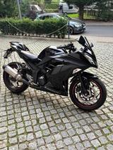 Kawasaki Ninja 300 - SPORTLER VON 251 BIS 500 CCM
