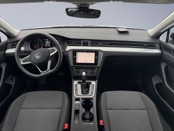 Volkswagen Passat Variant - 11