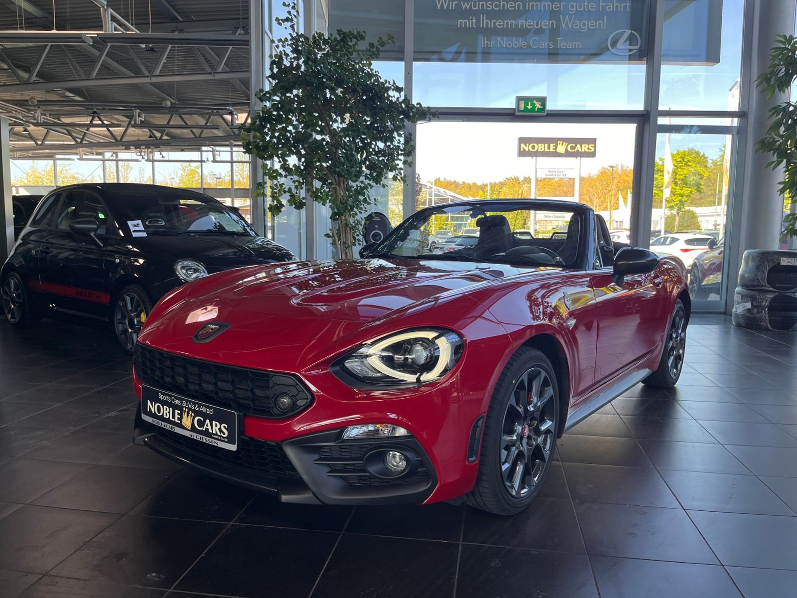 Fahrzeugabbildung Abarth 124 Spider Turismo LED BOSE NAVI