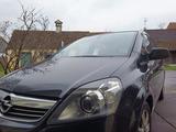 Opel Zafira 7 Sitzer Family - Opel Zafira Life Kombi Gebrauchtwagen