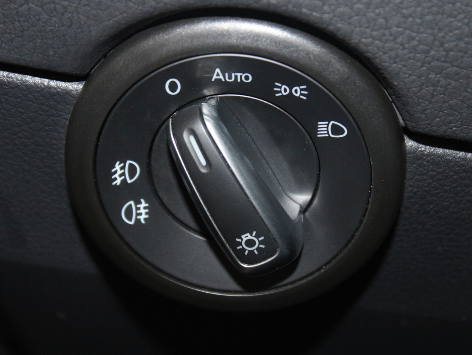 Fahrzeugabbildung Volkswagen T6 Multivan DSG Panamericana 4Motion AHK STDHZ