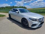 Mercedes-Benz E 400 4MATIC AMG Line Autom. AMG Line - Mercedes-Benz E 400 Gebrauchtwagen in Stuttgart