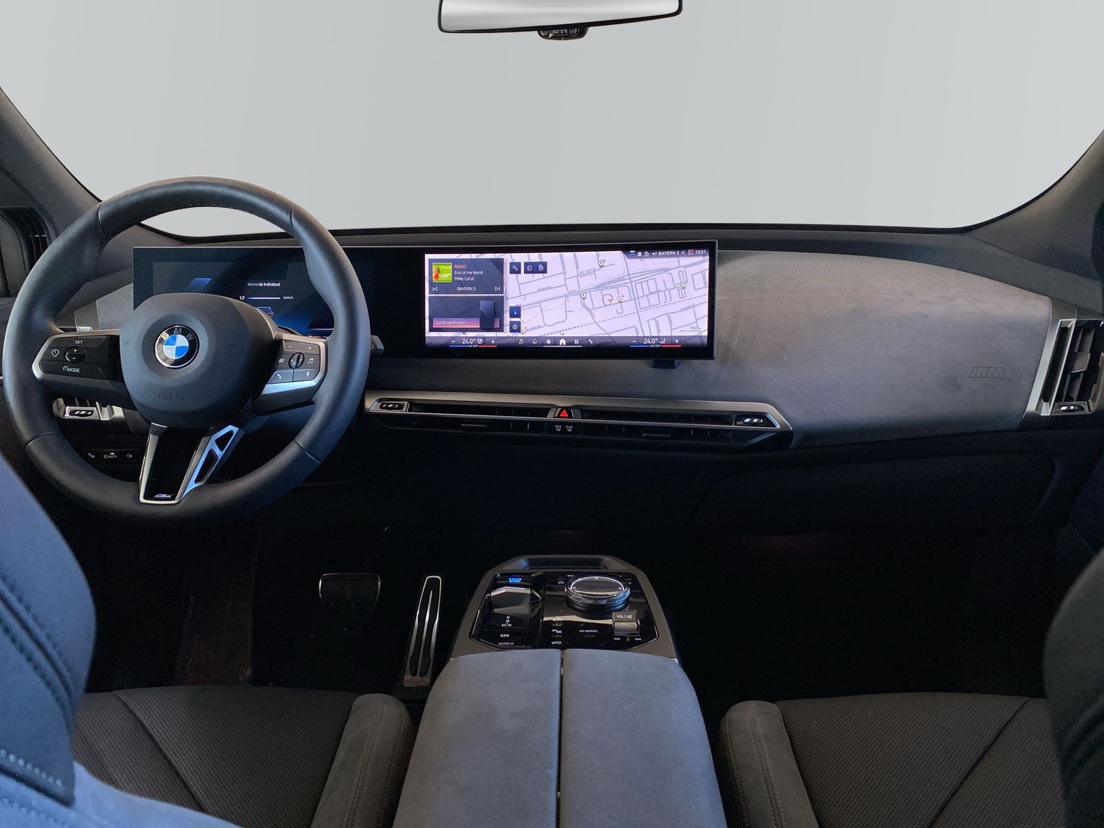 BMW iX - Bild 12
