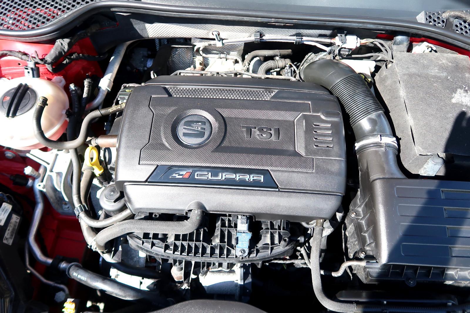 SEAT LEON TSI"CUPRA290"19"PANORAMA"NAVI"LED"LEDER"SCHH | 290 ch | BVM | "19"PANORAMA"LED"NAVI"