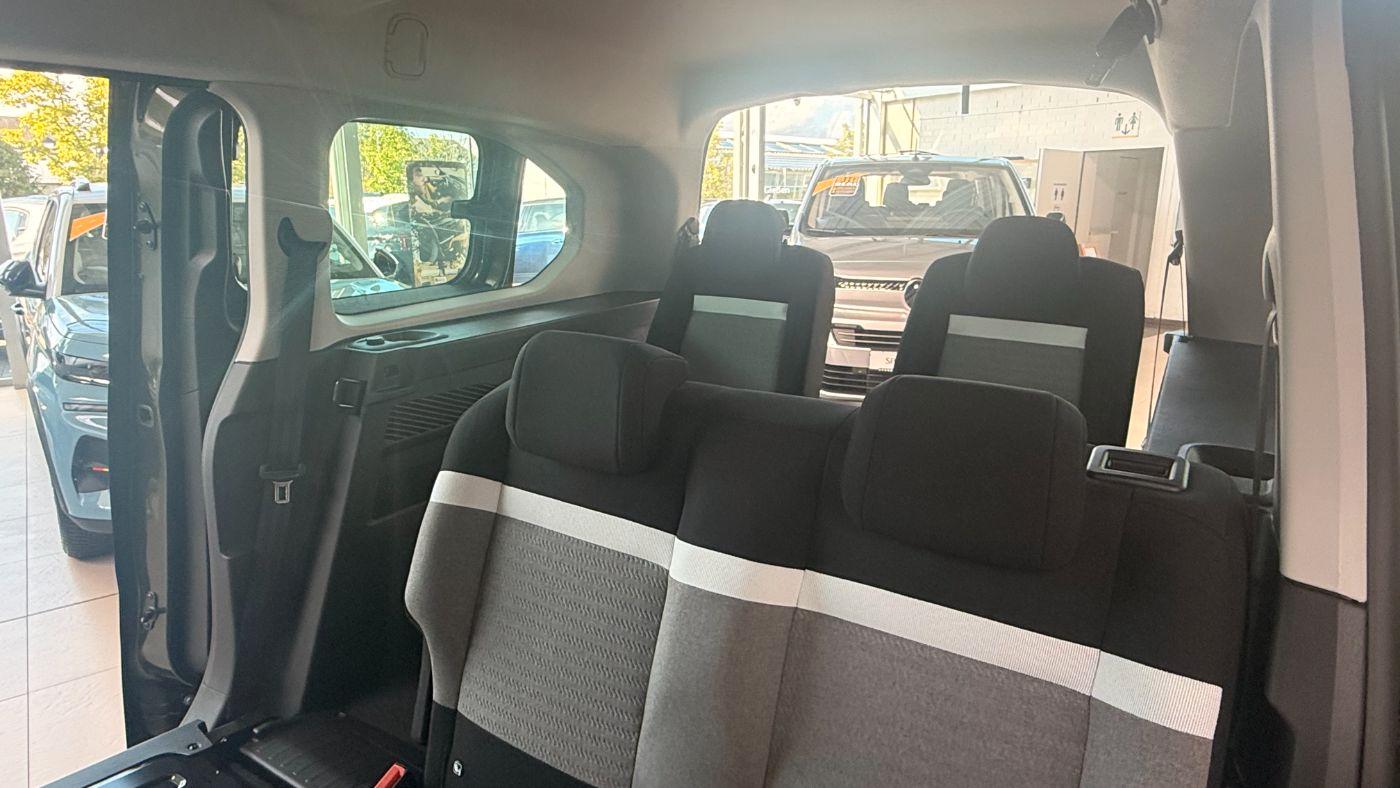 Citroën Berlingo XL 130 Plus Aktionspreis! 7 Sitze!