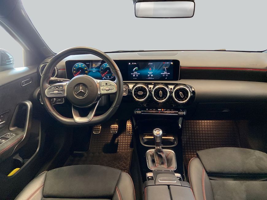 Mercedes-Benz A 180 AMG Line Night LED Park Kam Shz Navi Premi foto 13