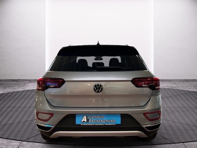 Fahrzeugabbildung Volkswagen T-Roc 1.5 TSI DSG STYLE LED NAVI KAMERA AHK GJR