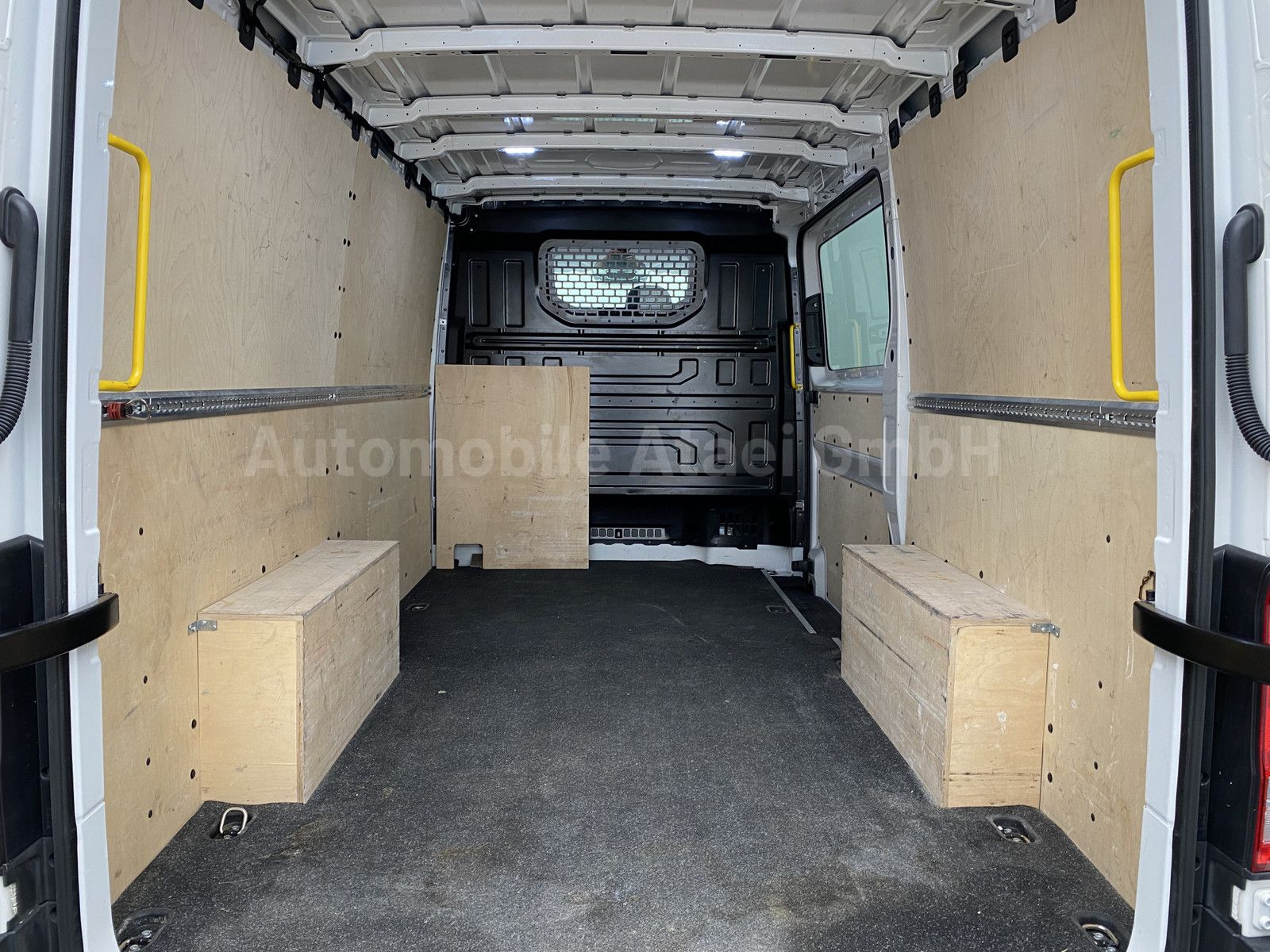 Fahrzeugabbildung Volkswagen Crafter 35 Automatik *KAMERA+NAVI+KLIMA* (8380)